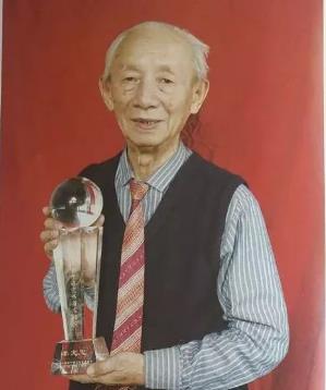 李定忠.jpg